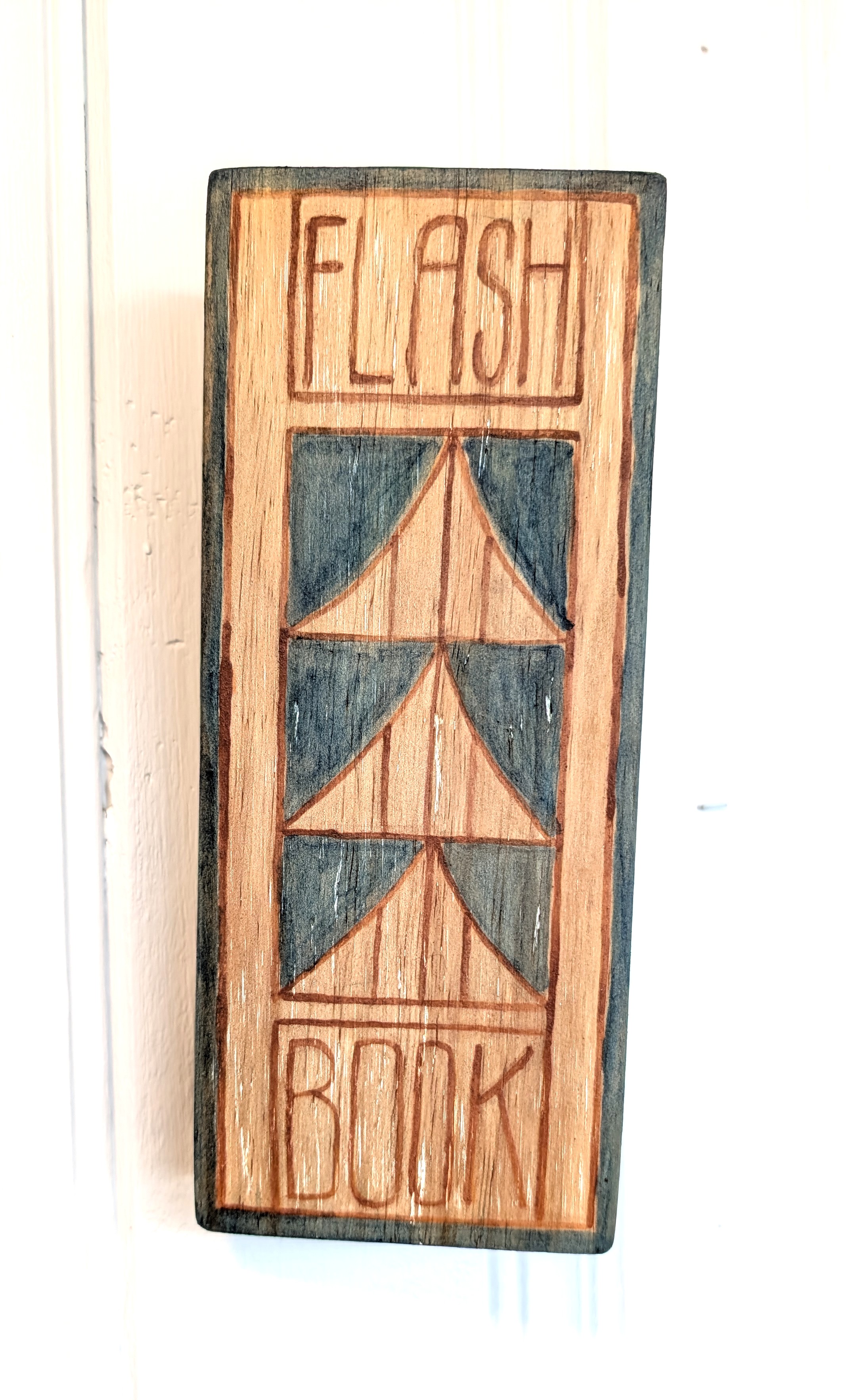Flash Book - view 2